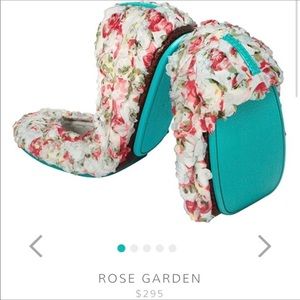 TIEKS Rose garden flats size 9